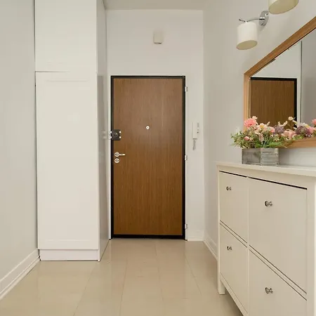 Pawlowa Stylish With Balcony & Office By Renters * Breslavia